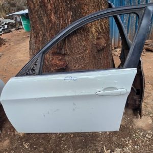 BMW E90 FRONT LEFT DOOR